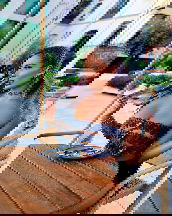 itshayleydavies itshayleydavies archive image