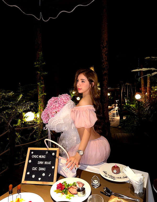 lyhythuedoxinh instagram image archive image