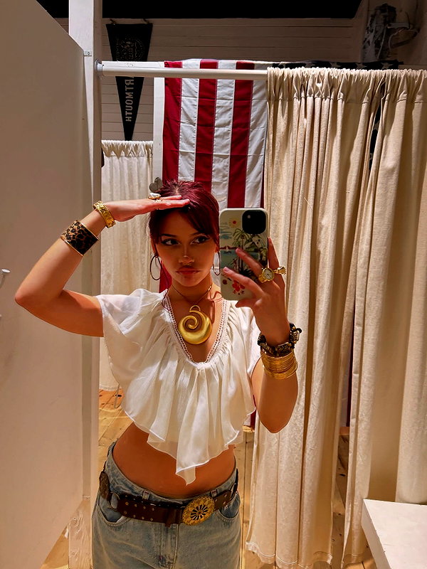 isavramirez instagram image archive image
