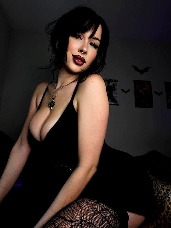 rixiadigivolved instagram image archive image