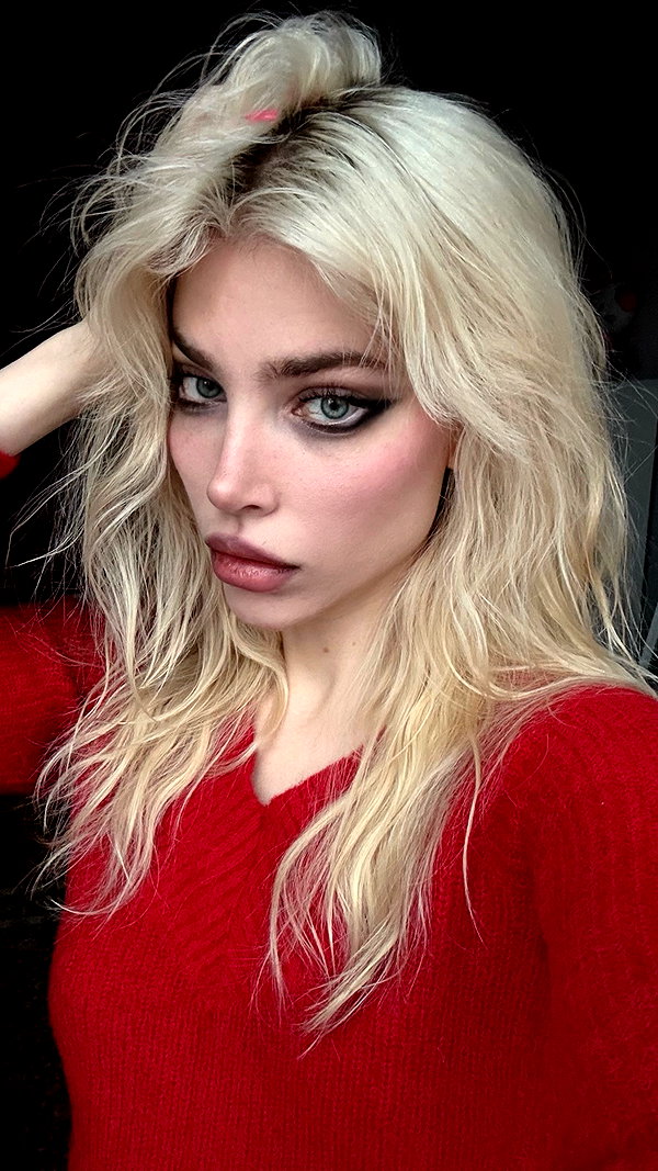 alien.hanna instagram image archive image