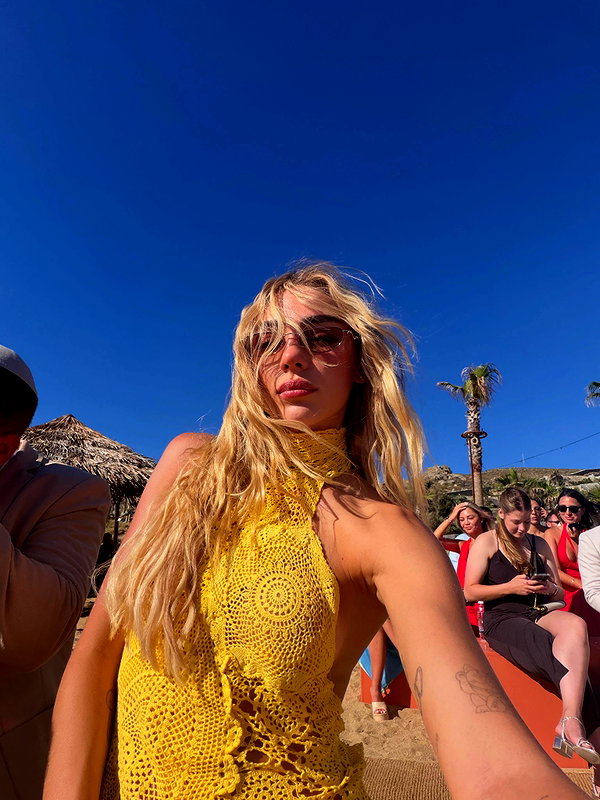 maya.keyy instagram image archive image
