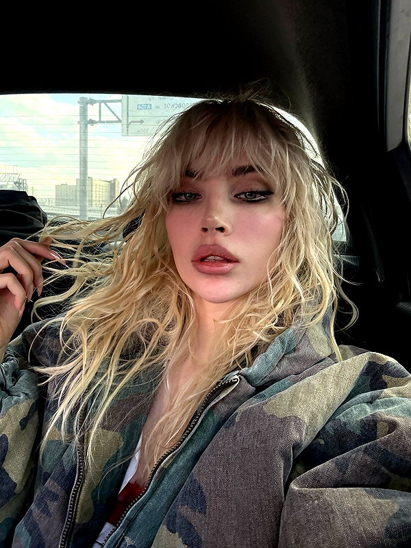 anya4everr instagram image archive image