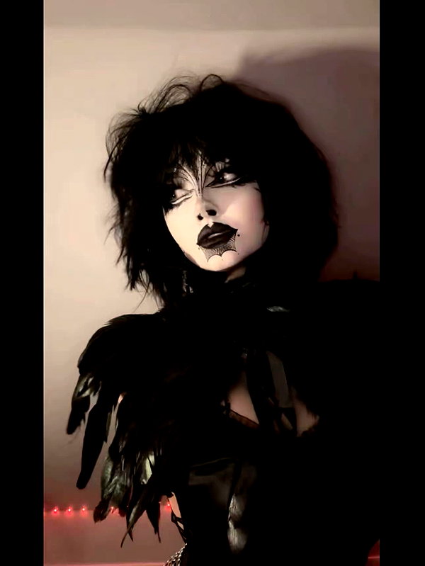 darkblueyoshii instagram image archive image