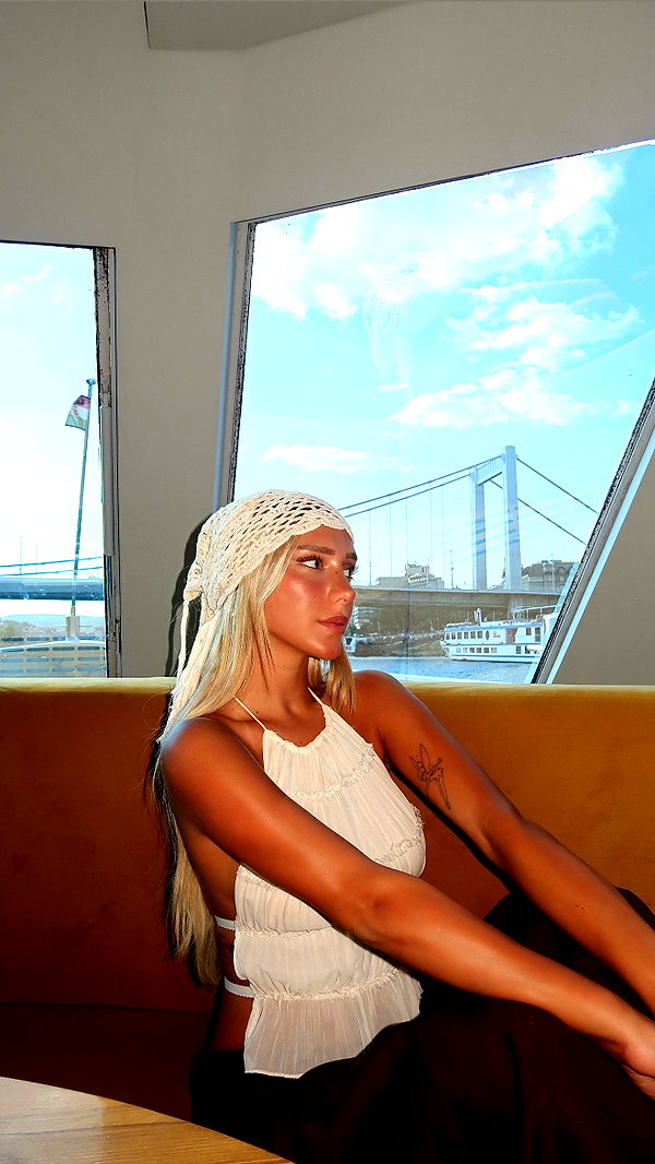eve__sahar instagram image archive image