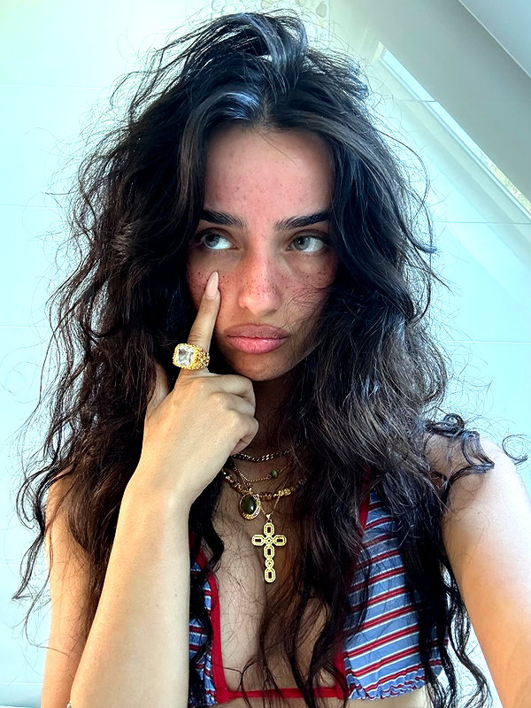 ellachristo instagram image archive image