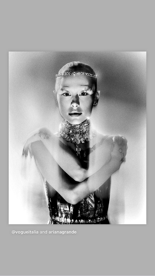 arianagrande instagram image archive image