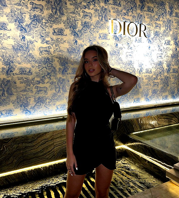 zoeliss instagram image archive image