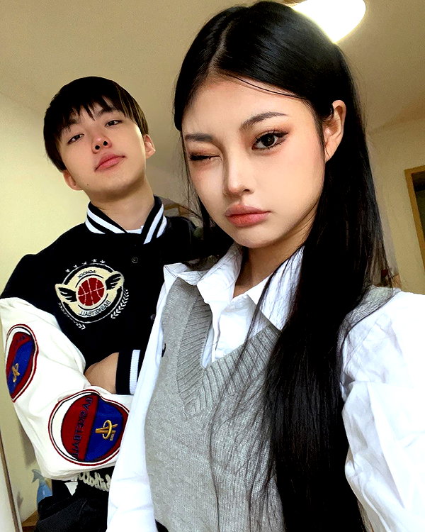 ll.lu1s instagram image archive image