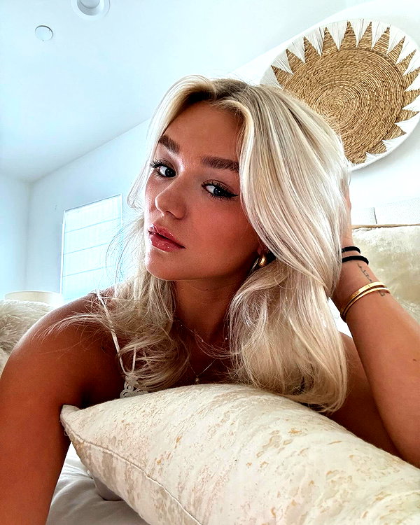Archived image from @katiesigmond on Instagram