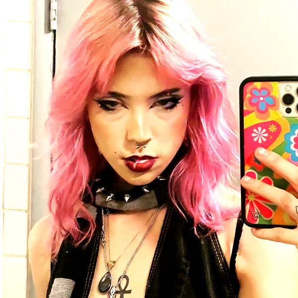 haileylayfield instagram image archive image