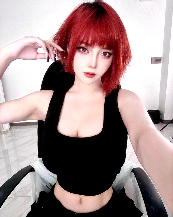 Archived image from @takomayuyi on Instagram