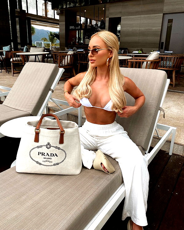 allieauton instagram image archive image