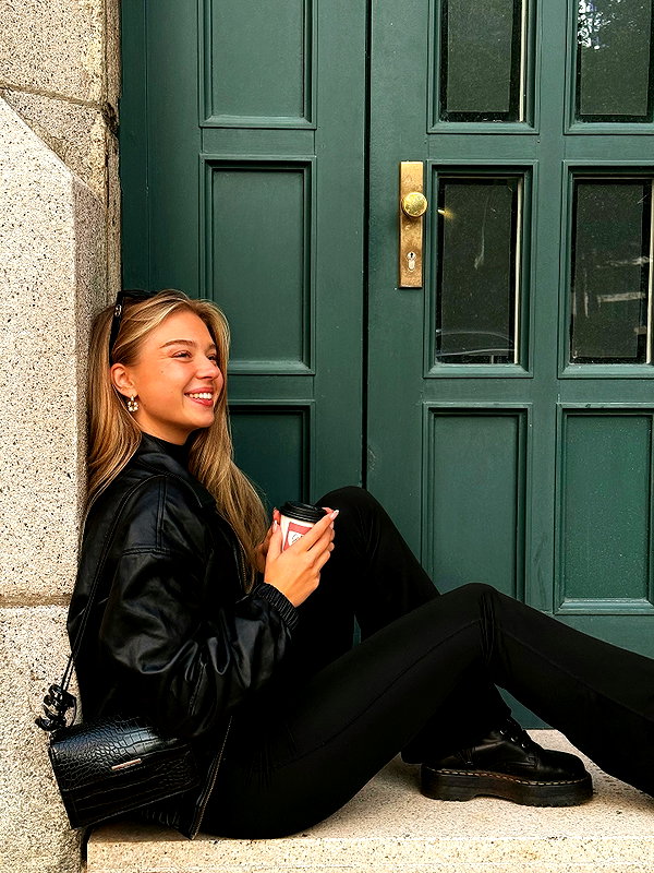 danamrts instagram image archive image