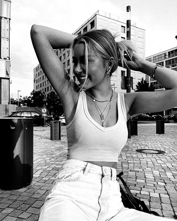 lilih instagram image archive image