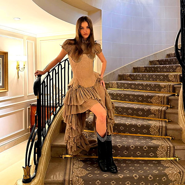 realbarbarapalvin instagram image archive image