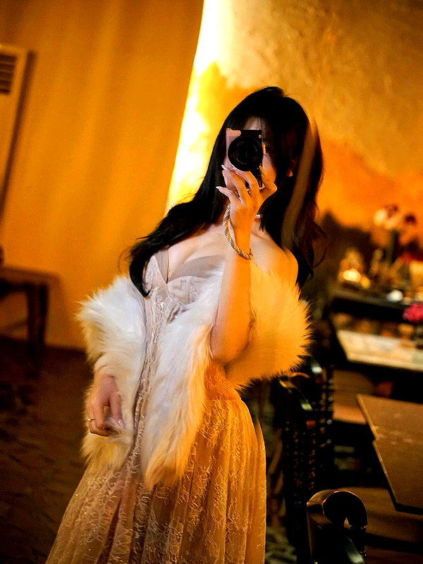 lyhythuedoxinh instagram image archive image