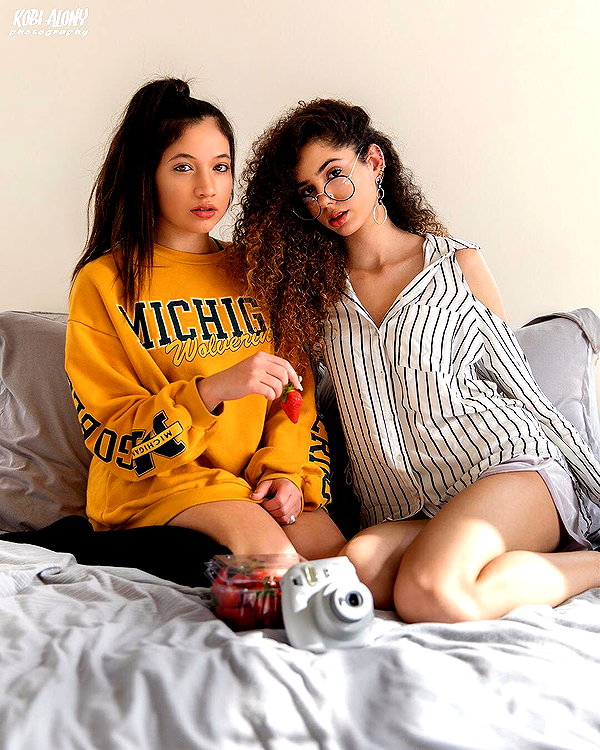 romi_henenson instagram image archive image