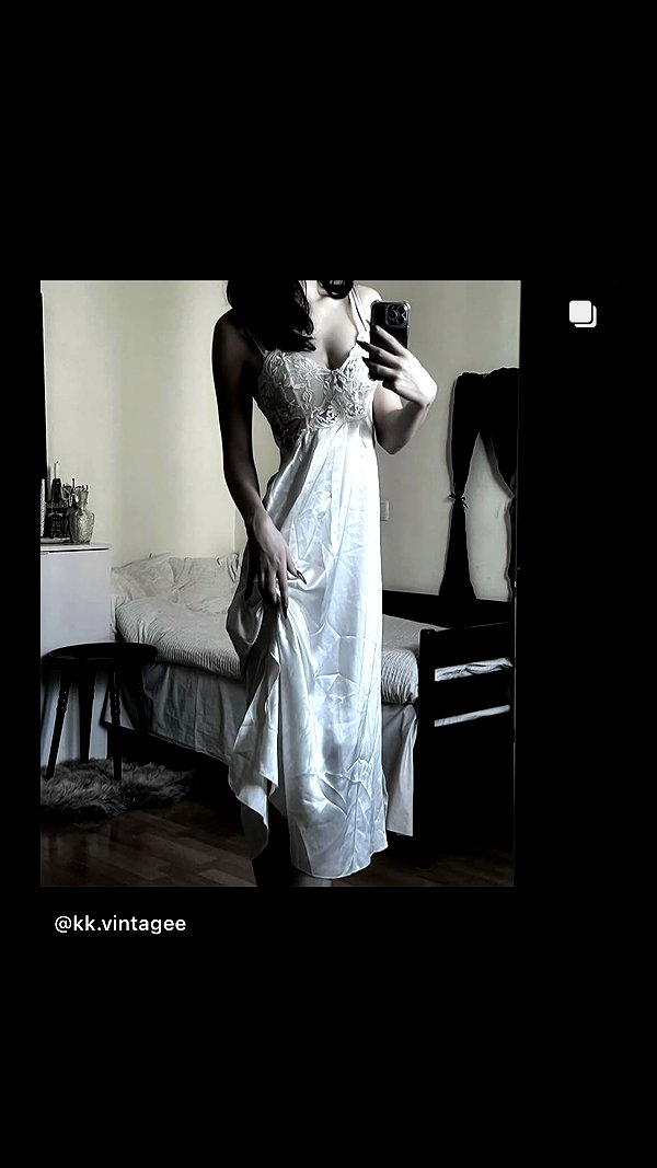 kk.vintagee instagram image archive image