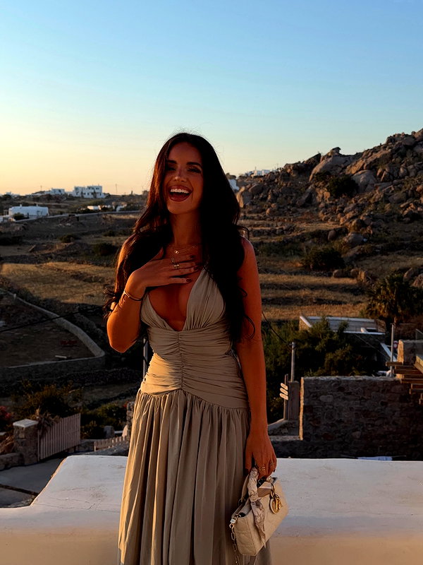 zoeliss instagram image archive image