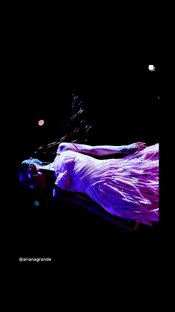 arianagrande instagram image archive image