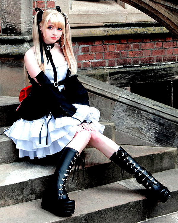 peachmilky_ instagram image archive image