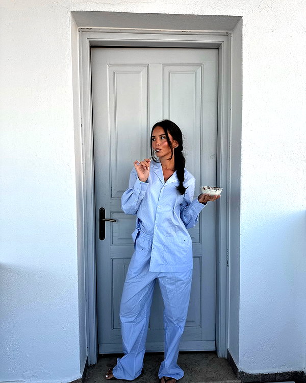 zoeliss instagram image archive image