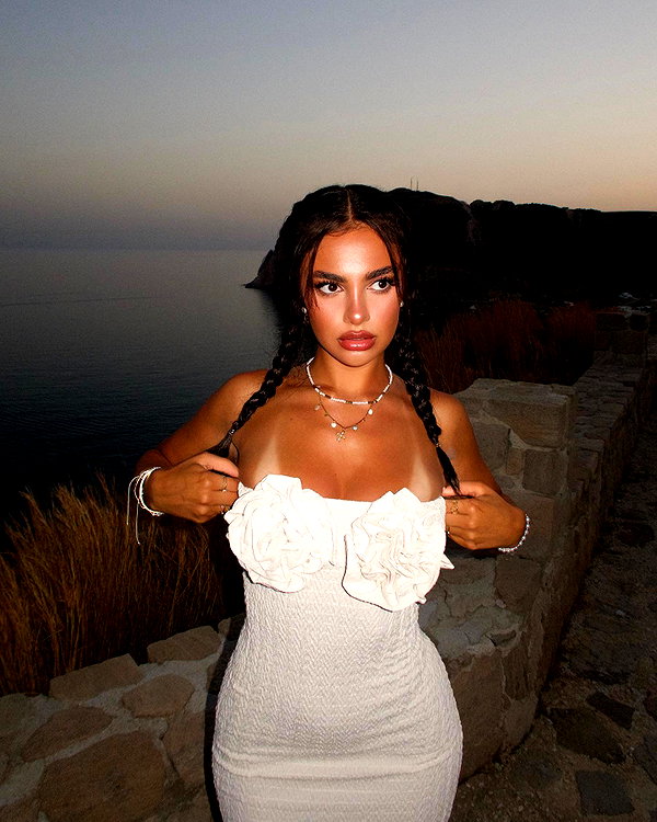 godbless_jess instagram image archive image