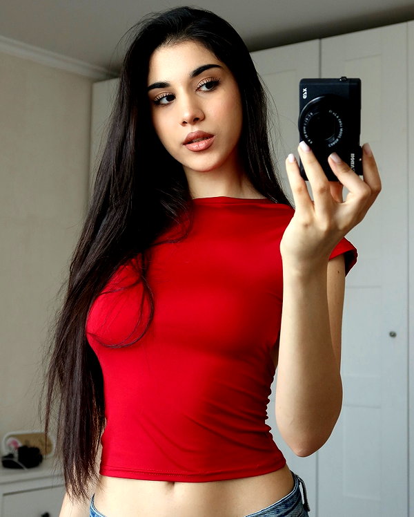 owlydiaa instagram image archive image