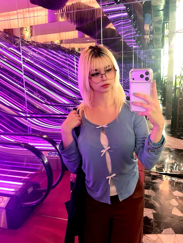 luly1980s instagram image archive image