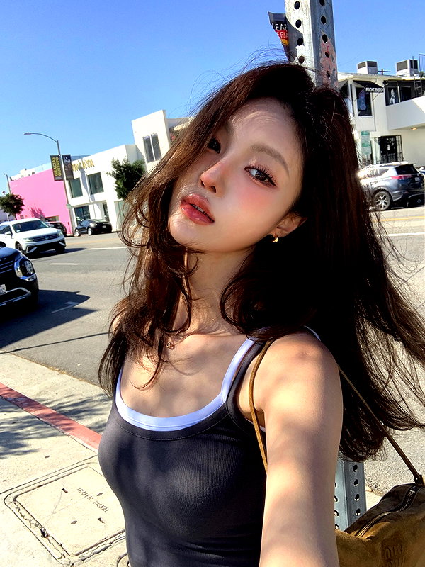daxbin instagram image archive image