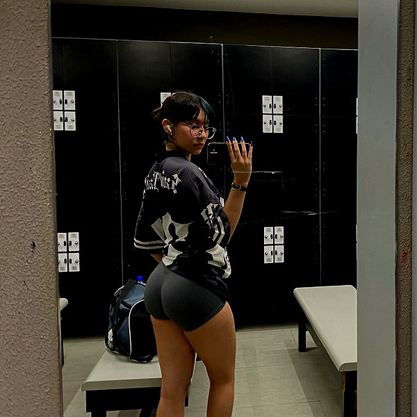 sulisssx instagram image archive image