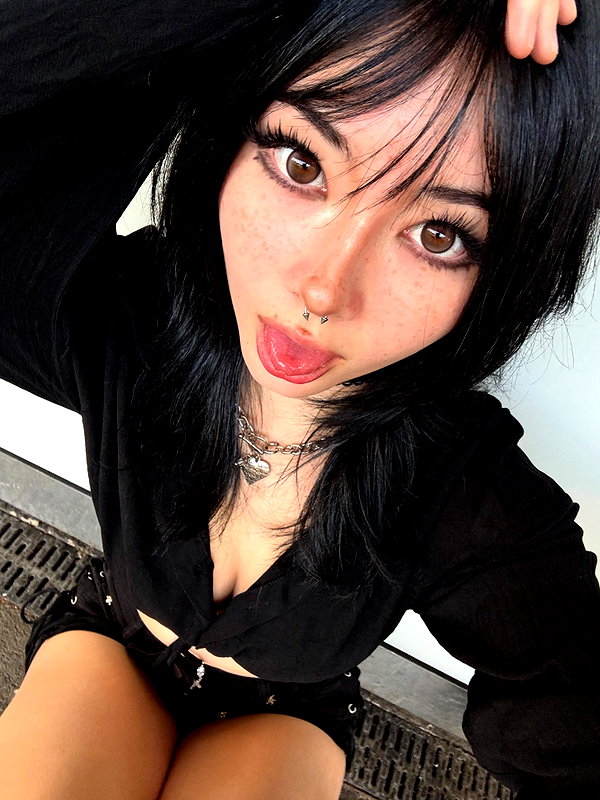 _nunch1 instagram image archive image