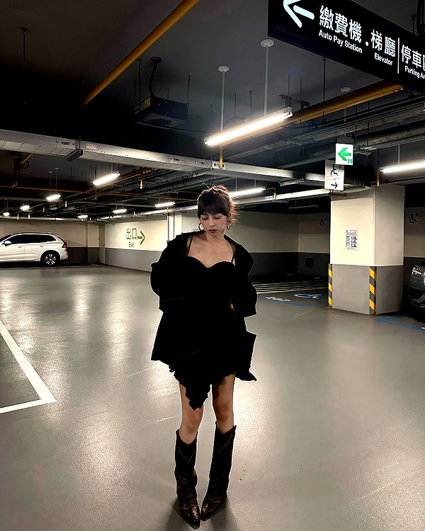 badthingalwaysg instagram image archive image