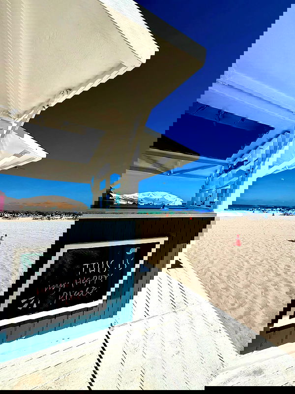 itshayleydavies itshayleydavies archive image