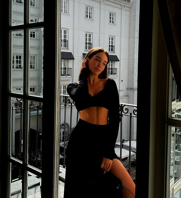 veroni22ka instagram image archive image