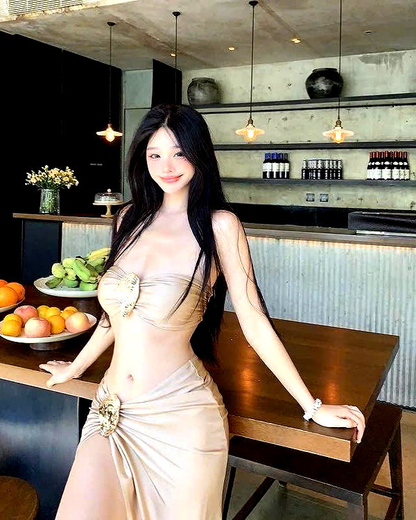 lyhythuedoxinh instagram image archive image