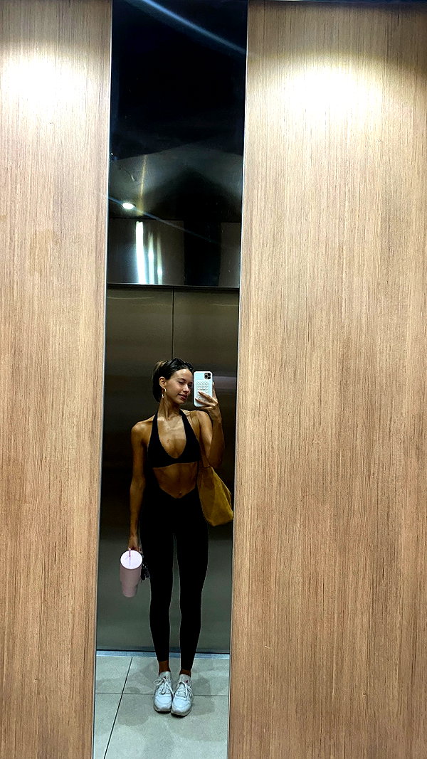 isabellemathersx archive image