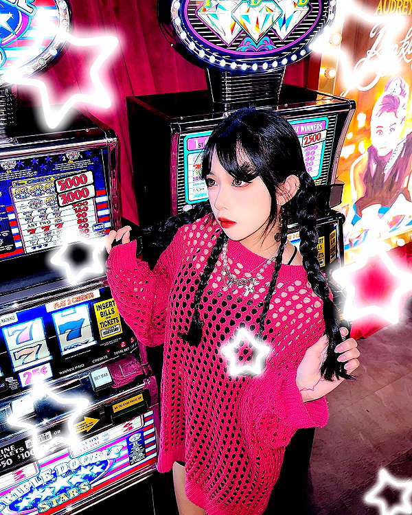 nixqq.425_ instagram image archive image