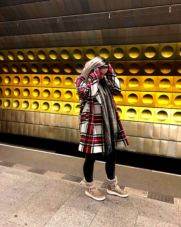 eva_romanovski instagram image archive image