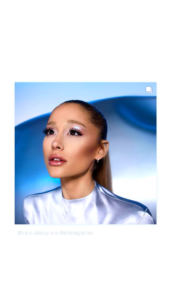 arianagrande instagram image archive image