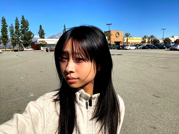princessamelia_official instagram image archive image