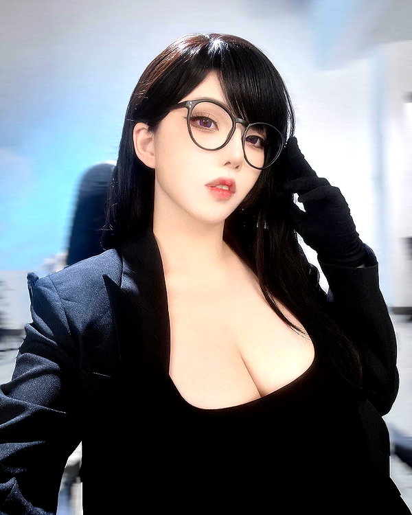 Archived image from @takomayuyi on Instagram