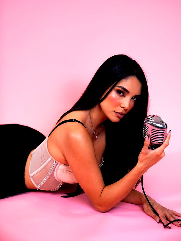 madelinemonet instagram image archive image