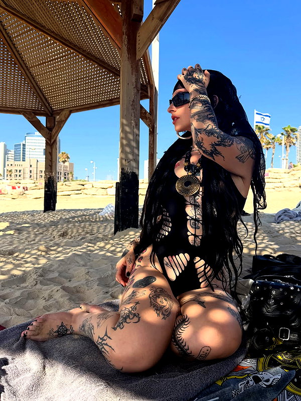 strawberryshanz instagram image archive image