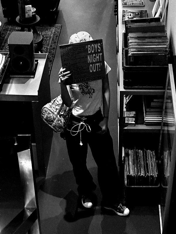 ll.lu1s instagram image archive image