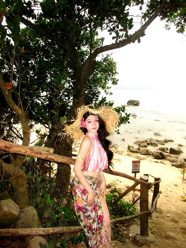 lyhythuedoxinh instagram image archive image