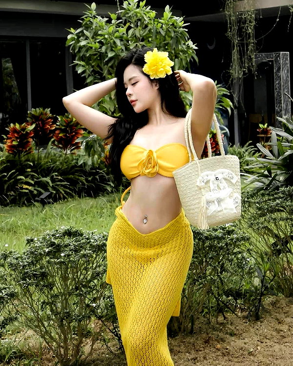 lyhythuedoxinh instagram image archive image