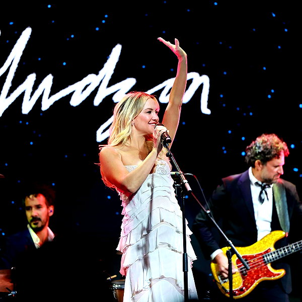 katehudson instagram image archive image