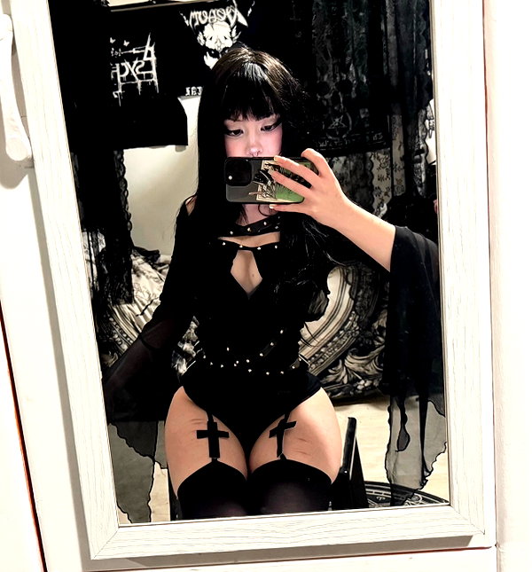 vampiryska instagram image archive image
